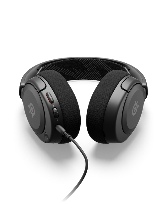 SteelSeries Arctis Nova 1
